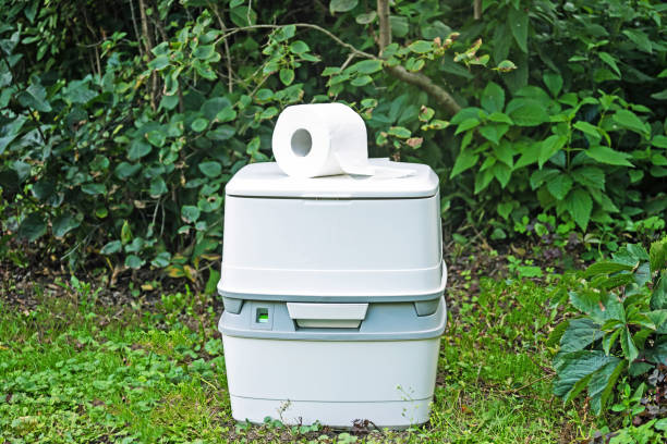 Best Portable restroom solutions  in Apache, OK
